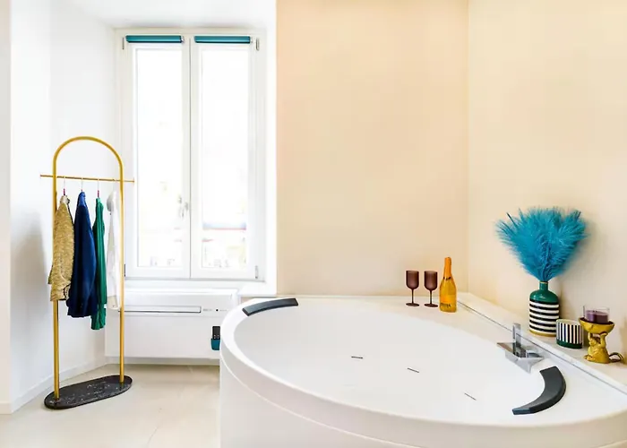 Vatican Deluxe - Con Bagno Privato - Vaticano A Piedi 4*